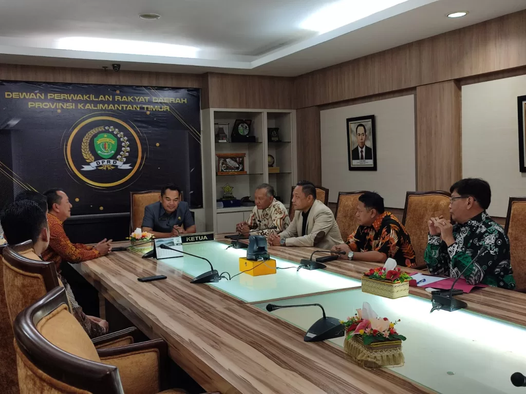 Pertemuan DPRD Kaltim dengan Kejati Kaltim di Ruang Rapat Pimpinan DPRD Kaltim