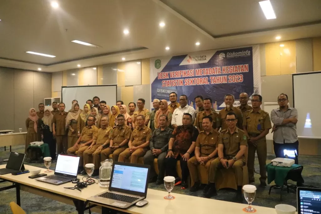 Desk Verifikasi Meta Data