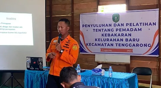 penyuluhan dan pelatihan pemadam kebakaran