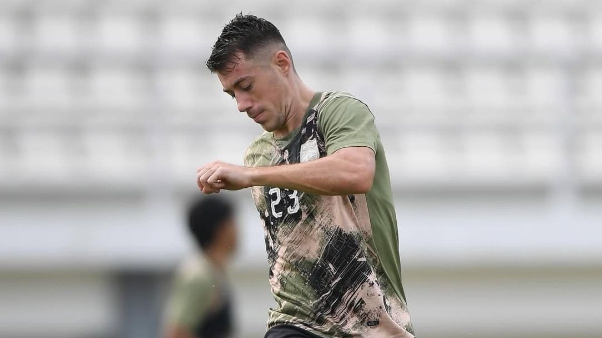 Pemain Borneo FC, Mariano Peralta