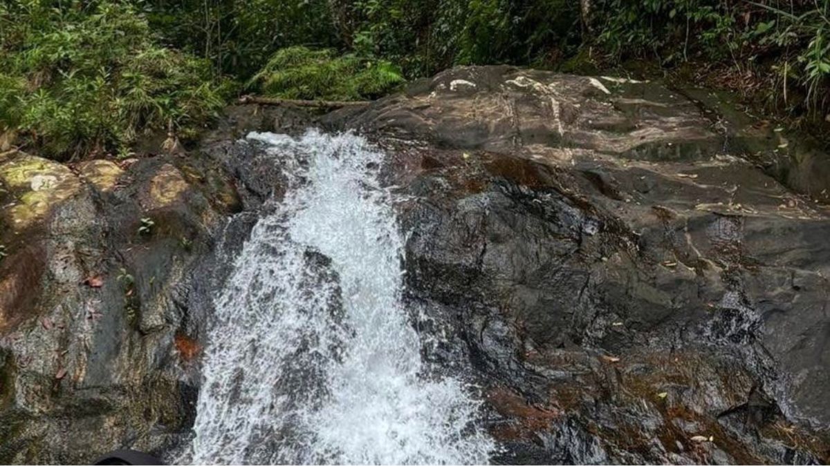 Air Terjun Batu Ampar
