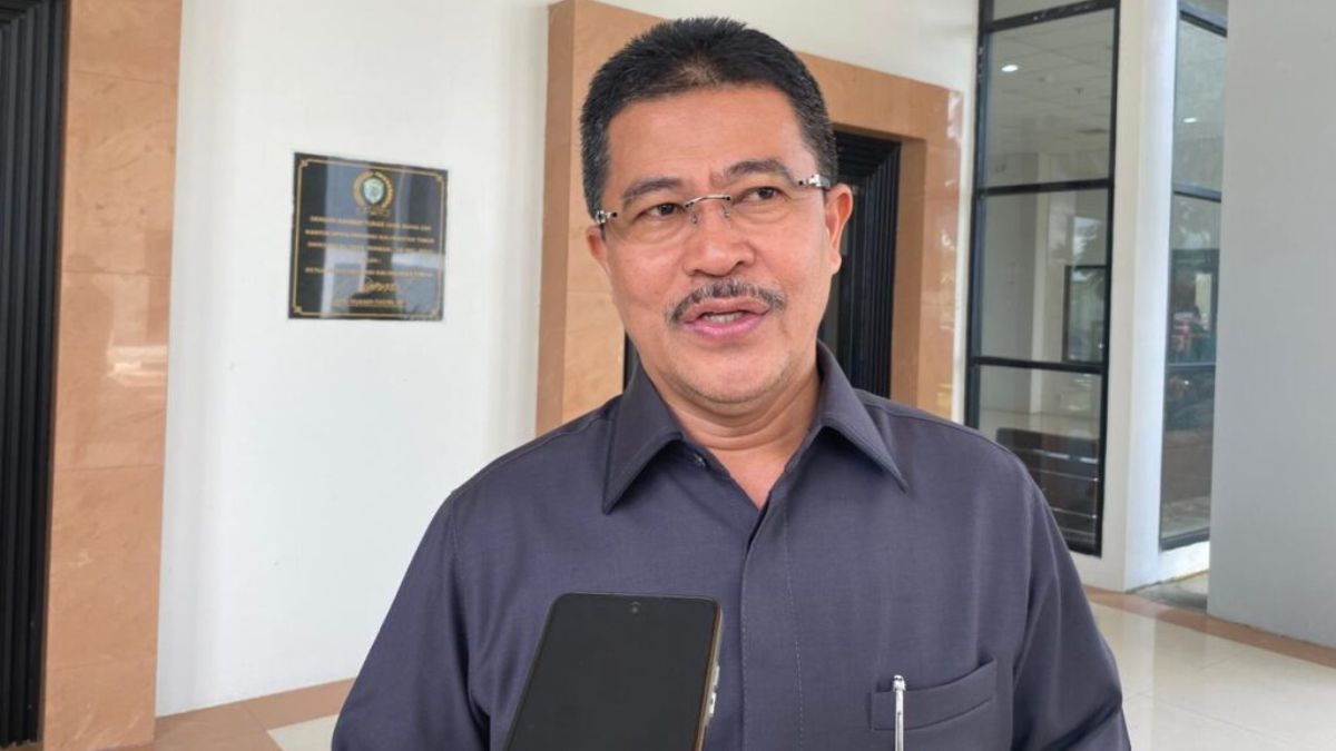 Sekretaris Komisi IV